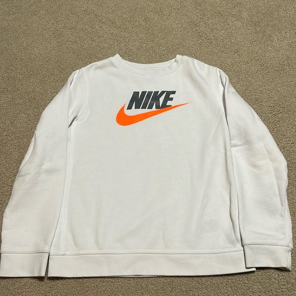 Youth size Large Nike sweater - Picture 1 of 1